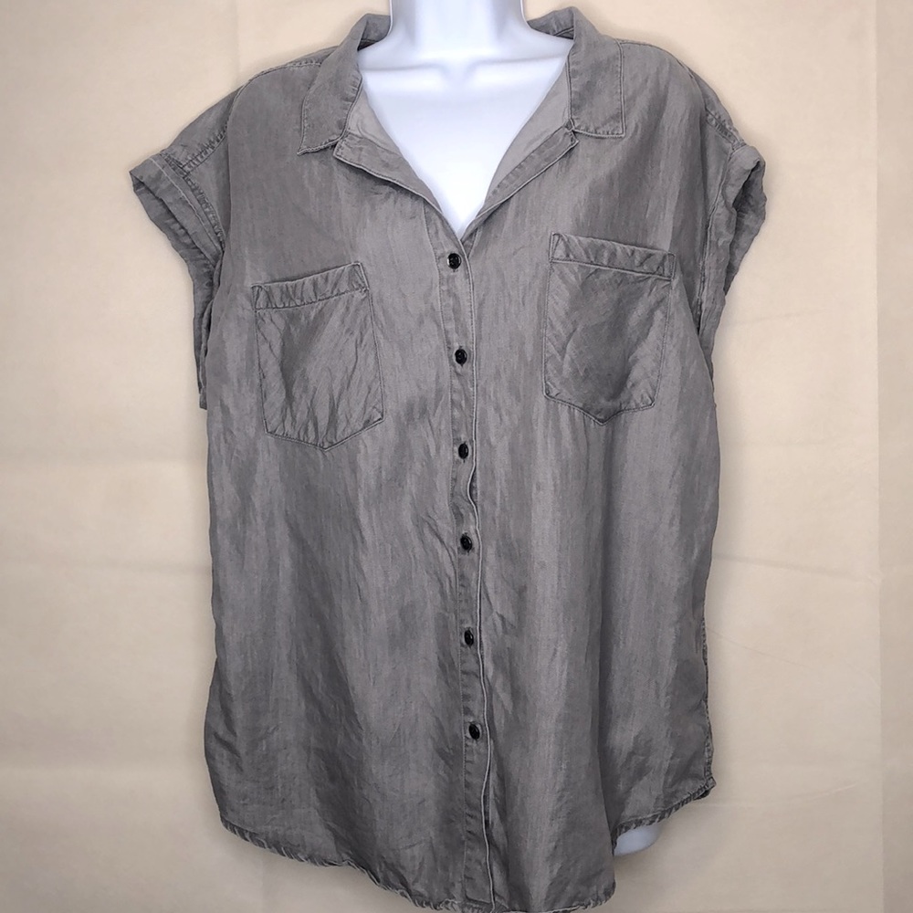 Jachs Girlfriend Button Down Short Sleeve